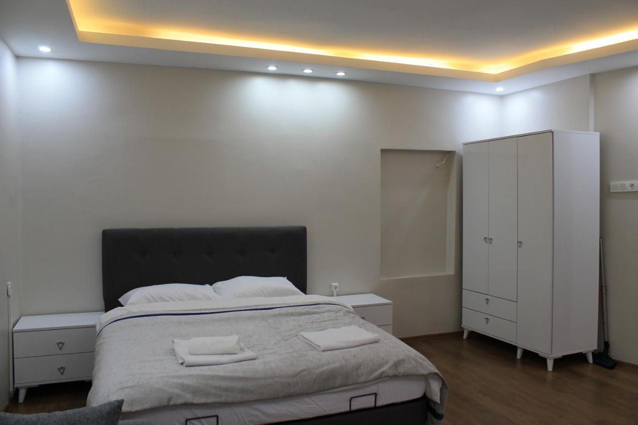 Beyoglu Asmalimescit'Te Mobilyali Balkonlu Daire Apartment Istanbul Exterior photo